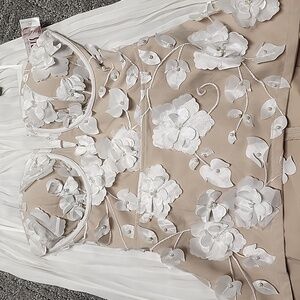 Floral Embellished Bustier Top And Pleated Pants Set